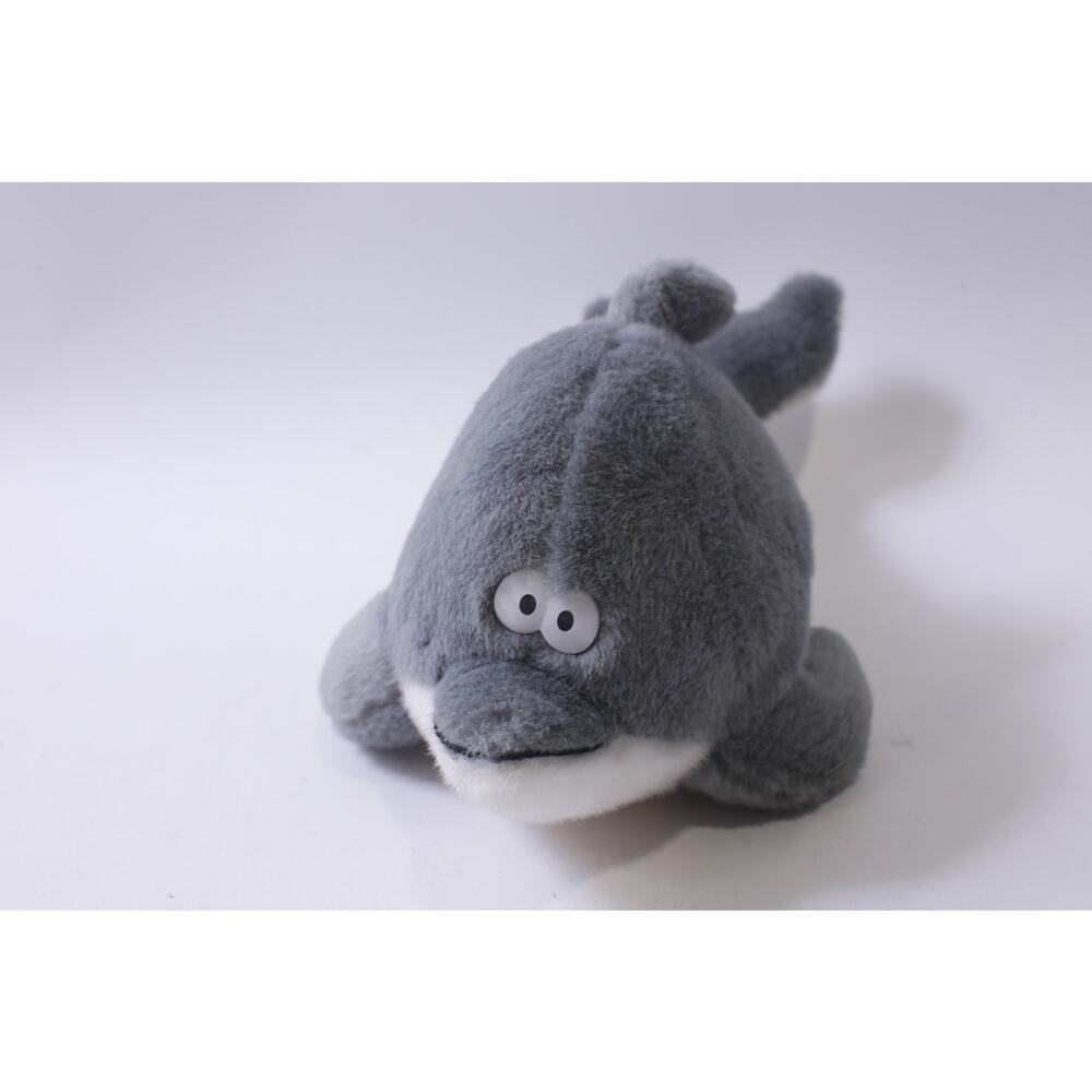 Fundamental Too, Great Dolphin, Squeaky, Makes Noises, Close Together, Eyes, Fun
